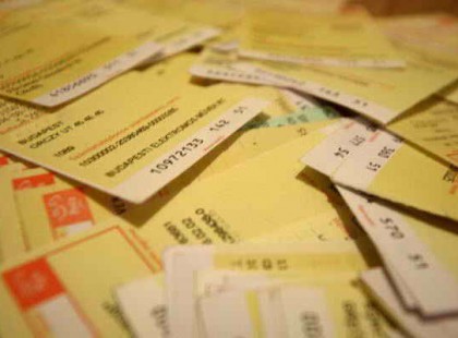 Családok, egyedülállók figyelem – Hétfőtől érkezik a gigacsekk az otthonainkba! Mindenki megkapja!