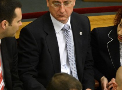 Gyurcsány Ferenc és társai 2018-ig kivonulnak a parlamentből