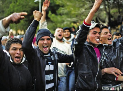 Elképesztően nagy a baj, nagyobb mint gondolták! Megvan, honnan kapták a hamis papírokat a migránsok!