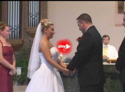 Ilyen egy esküvőt .... :D kifolyik a szemed is a röhögéstől ha ezt megnézed!