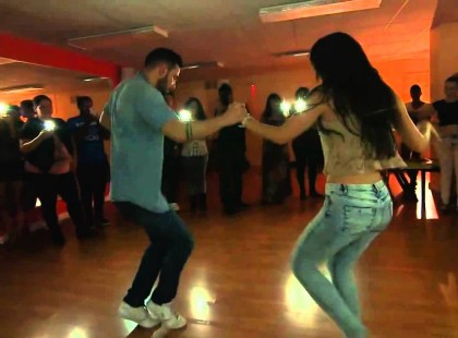 Úristen, de jó roma tánc! Ezt nem tudom nem nézni!