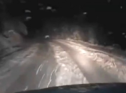 Szakad a hó!Járhatatlan utak! a keleti végeken. Videó!