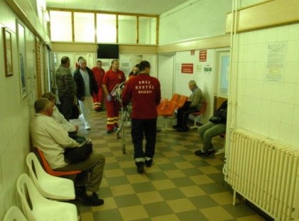 Megint be kellene vezetni a vizitdíjat!