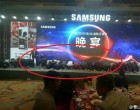 Samsung vezetői így borultak térdre és könyörögtek bocsánatért a robbanós telefon miatt!