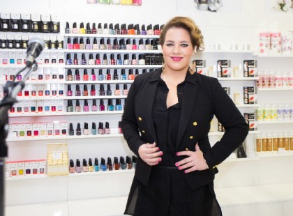 Ez kész! Nagyon durván jó nő lett Tóth Vera!