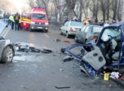 ISKOLÁZATLANOKNAK NEM JÁRNA TÖBBÉ JOGOSÍTVÁNY