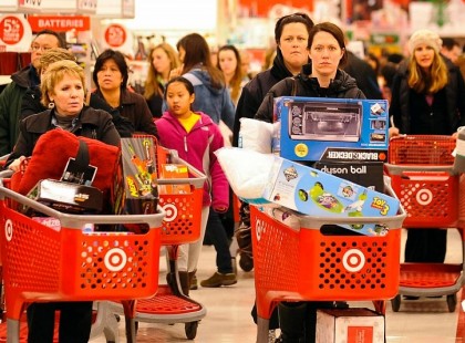 Jön a Fekete Péntek – rengeteg akció % - így készülj rá!