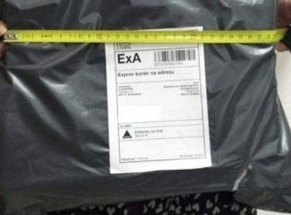 FIGYELEM! EGYRE TÖBBEN KAPNAK ILYEN CSOMAGOT! MÉG VÉLETLENÜL SE VEGYE ÁT HA ÖNNEK IS HOZ A POSTÁS VAGY A FUTÁR! A hatóság felhívja a figyelmet hogy csomagot semmiképpen ne vegye át, ne írja alá az átvételit! Ha aláírja komoly bajba kerülhet! ITT A FIGYELMEZTETÉS - OSSZÁTOK!