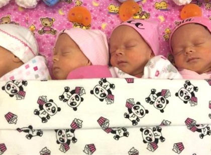 ÍGY KELL TELESZÜLNI A KÁRPÁT-MEDENCÉT! NÉGYES IKREK SZÜLETTEK DEBRECENBEN