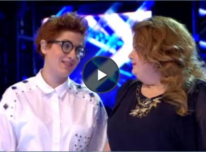 A mentorok nem tudtak dönteni, hogy ma este kit küldjenek haza. Így a nézők szavazatai döntöttek arról, hogy melyik lánynak kell elhagynia az X-Faktort. Végül Lizának kellett ma búcsúznia.