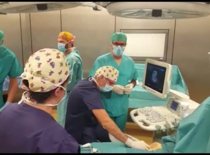 KEMOTERÁPIA NÉLKÜL ELMULASZTHATÓ A RÁK? VALAMI ELKÉPESZTŐT CSINÁLTAK OLASZ ORVOSOK!