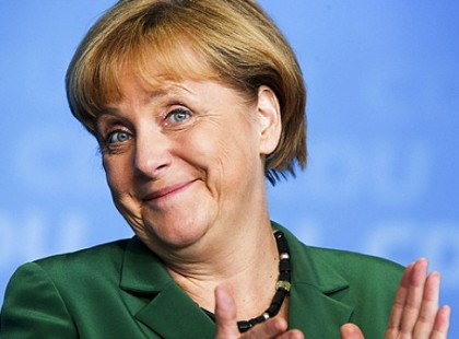 Friss! Újraválasztották Angela Merkelt!Németország megásta a sírját!