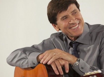 Ma 72 éves az olasz énekes és színész Gianni Morandi. Boldog születésnapot!Köszöntsük sok lájkkal!