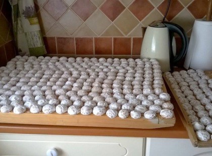 Csodásan finom és puha puszedli. Mentsd el a receptet, bármikor jól jöhet!