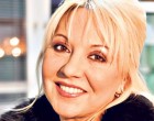 Ma 55 éves Zoltán Erika énekesnő! Isten éltesse!Köszöntsük őt sok lájkkal