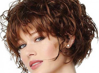 Válassz frizurát a csillagjegyed szerint! Ez áll a legközelebb személyiségedhez!