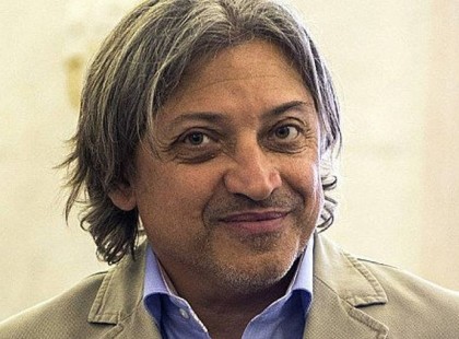 Ma 53 éves Badár Sándor Karinthy-gyűrűs magyar színész, humorista. Isten éltesse!Köszöntsük őt sok lájkkal