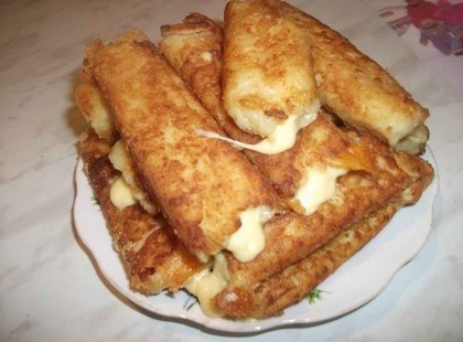 BURGONYAKROKETT, SAJTOS TÖLTELÉKKEL-ROPOGÓS ÉS NAGYON ÍZLETES, EGY SZEMPILLANTÁS ALATT ELKÉSZÍTHETŐ!