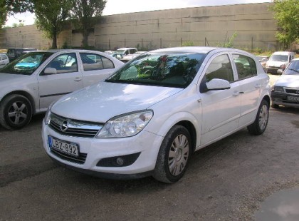 Jövőhét hétfőtől szenzációs áron vehetsz személyautót, haszongépjárművet!