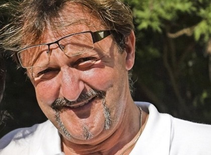 Ma 59 éves Szerednyey Béla magyar színész! Isten éltesse!Köszöntsük őt sok lájkkal