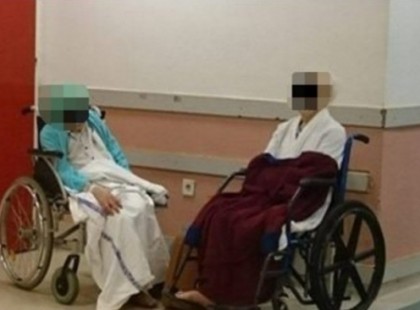 MÁR 24 ÓRÁJA VÁRTAK A KÓRHÁZI ELLÁTÁSRA..ÁM AMIKOR ELKEZDETT FOTÓZNI, CSODA TÖRTÉNT!!