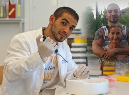 Roma rákkutató fiú Dr Horváth József , és beteg édesanyja esete a karcagi kórházban!