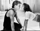Melyikünknek ne dobbanna hatalmasat a szíve ennek a képkockának a láttán? Ki volt az a szerencsés, aki kamaszkorát a Dirty Dancing több százszoros megnézésének lázában élte?