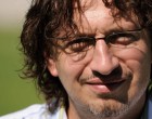 51éves Csernus Imre az ország közismert „kiabálós” pszichiátere.Isten éltesse! Köszöntsük sok lájkkal!