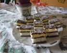 Csábító kókuszos-krémes szeletek! Puha tészta, finom kókuszos krémmel!