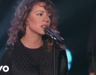 Hihetetlen, de ma 47 éves a világ egyik legismertebb énekesnője, Mariah Carey! Nyomj lájkot, ha ismered és szereted a zenéit! :)