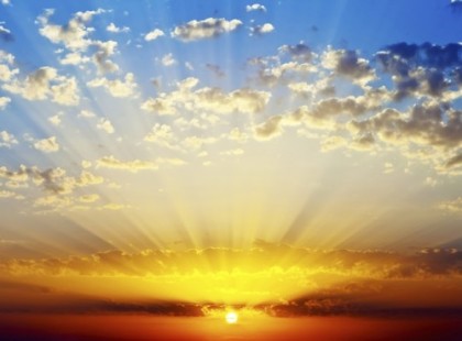 Meseszép időnk lesz a hétvégén de utána…..mutatjuk mire kell számítani!