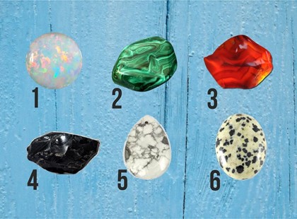 Válassz egy követ és tudd meg, hogy mi a jelentése számodra!