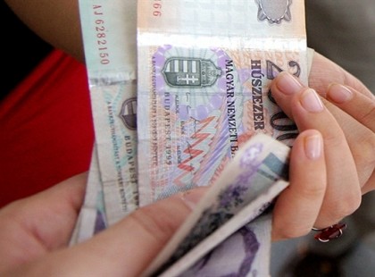 Figyelem!Később jön a családi pótlék áprilisban!Mutatjuk mire számítsatok!