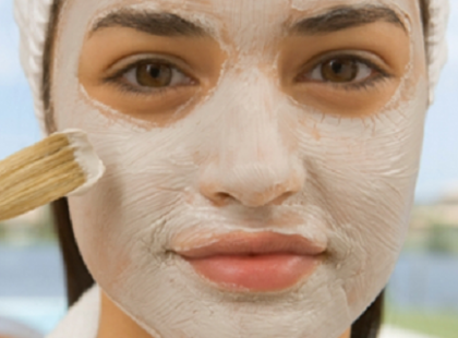 Tedd fel ezt a szódabikarbóna-almaecet maszkot 5 percre, és megtörténik a csoda: minden folt, heg, ránc eltűnik az arcodról!