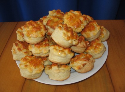 A legegyszerűbb, legomlósabb burgonyás pogácsa!