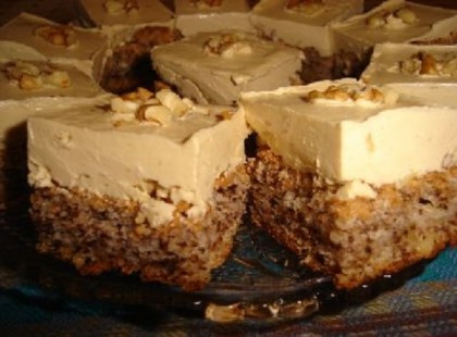 Csoda krémes! Diós finomság, lágy krémmel, szinte elolvad a szádban!