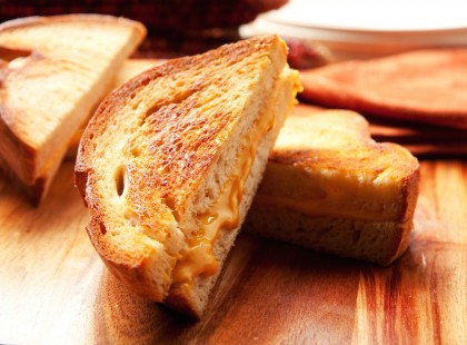 Fenséges angol sajtos melegszendvics! Különleges, sajtos töltelékkel!