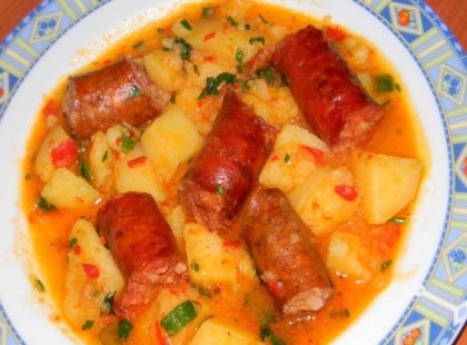 Hajdúsági paprikás burgonya – Nagyon finom, szaftos főétel!