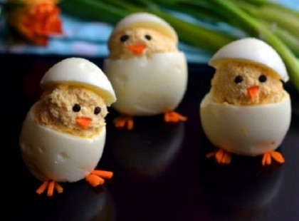Húsvéti töltött tojás, csibe formájú apró finomságok!