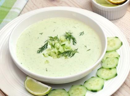 Káprázatos uborkakrémleves, ilyet még biztosan nem kóstoltál! Nagyon finom!
