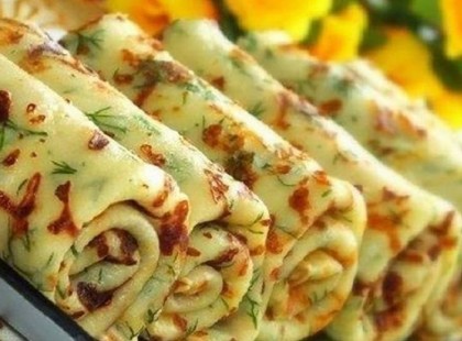 Mióta kipróbáltam ezt a receptet, hetente elkészítem! Sajtos palacsinta tele finomságokkal!