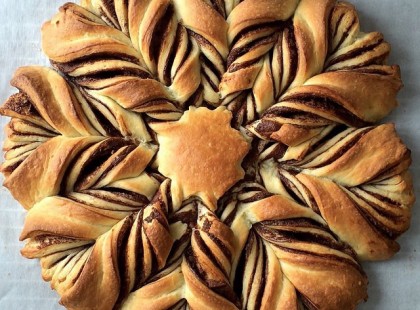 Nutellás csillag, 2 hozzávalóból, szuper gyors finomság!