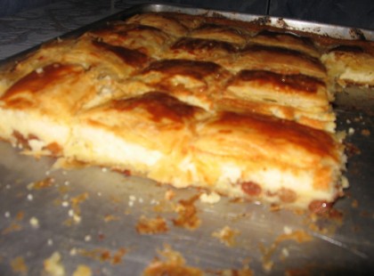 Puha túrós rétes, bolti rétestésztából – 20 perc alatt!