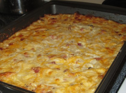 Rakott krumpli gazdagon, ahogy a falusi nagyik készítik!