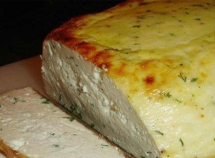 Sütőben sült házi túró, a legízletesebb előétel! Káprázatosabb túrós finomságot még nem ettél!