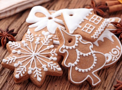 Szegfűszeges, fahéjas karácsonyi aprósütemény! Szépséges ínyenc finomság!