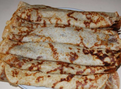 Szilvás palacsinta, fejedelmi édesség, amit csak szeretni lehet!