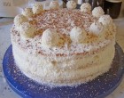 BÖGRÉS RAFFAELLO TORTA, EZ TÉNYLEG OLYAN FINOM, MINT A RAFFAELLO GOLYÓK!