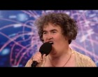 Ma ünnepli a születésnapját a brit tehetségkutató legnagyobb felfedezettje, Susan Boyle! Köszöntsük rengeteg lájkkal! :)