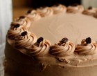 Ízletes diós kávétorta, ne állj ellen a krémes kísértésnek!